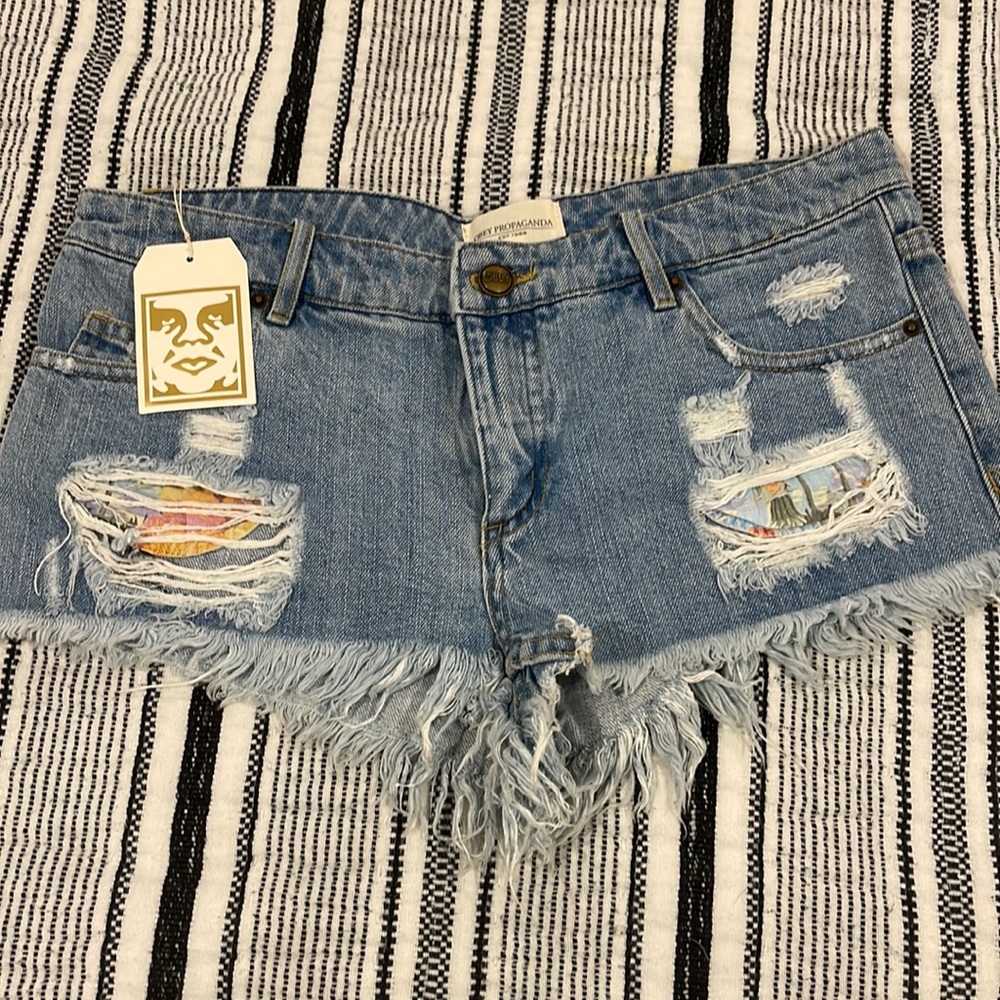 New obey low rise shorts